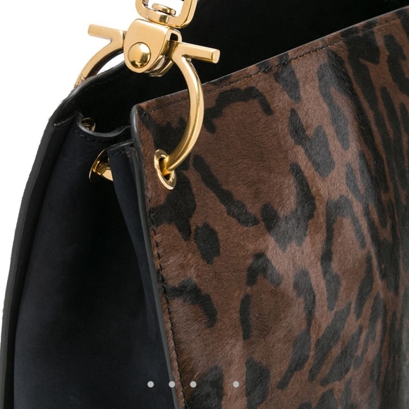 Salvatore Ferragamoanimal print shoulder bag - Picture 5 of 16